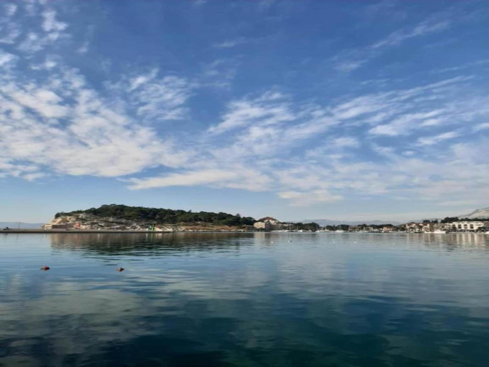 Luxurious In With Jacuzzi Holiday home Makarska